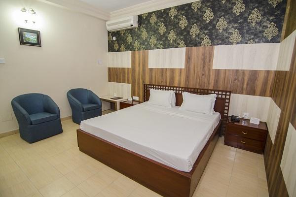 Hotel Little Palace Dibrugarh Exterior foto